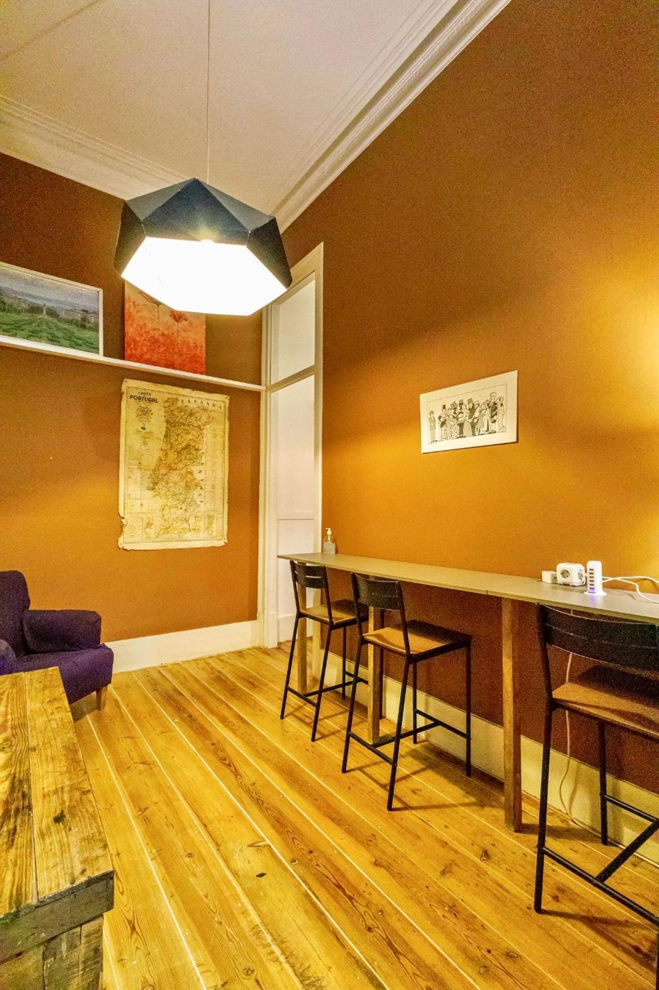 Ambiente Hostel ลิสบอน ภายนอก รูปภาพ